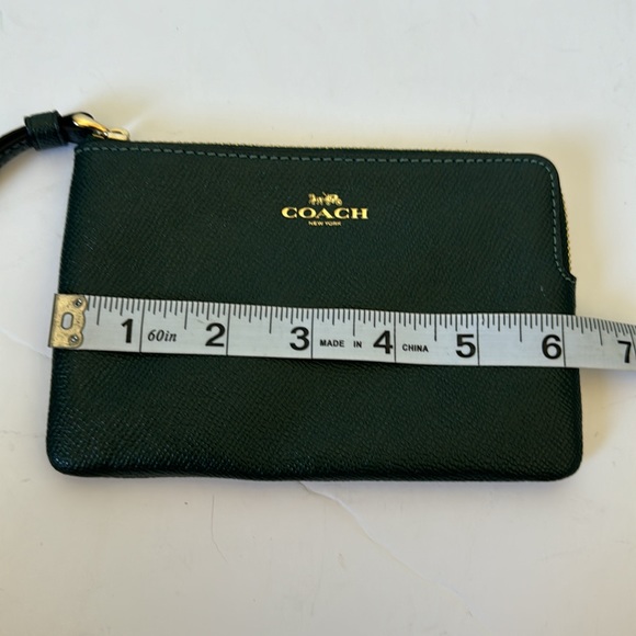 Coach wristlet - Picture 8 of 8